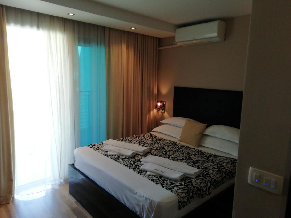 Apartments And Rooms Grand Palazzo بودفا المظهر الخارجي الصورة